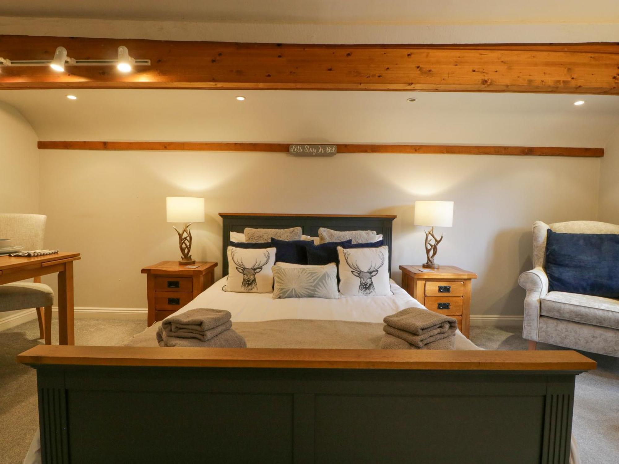 The Coach House Apartment تِوْكيسبوري المظهر الخارجي الصورة