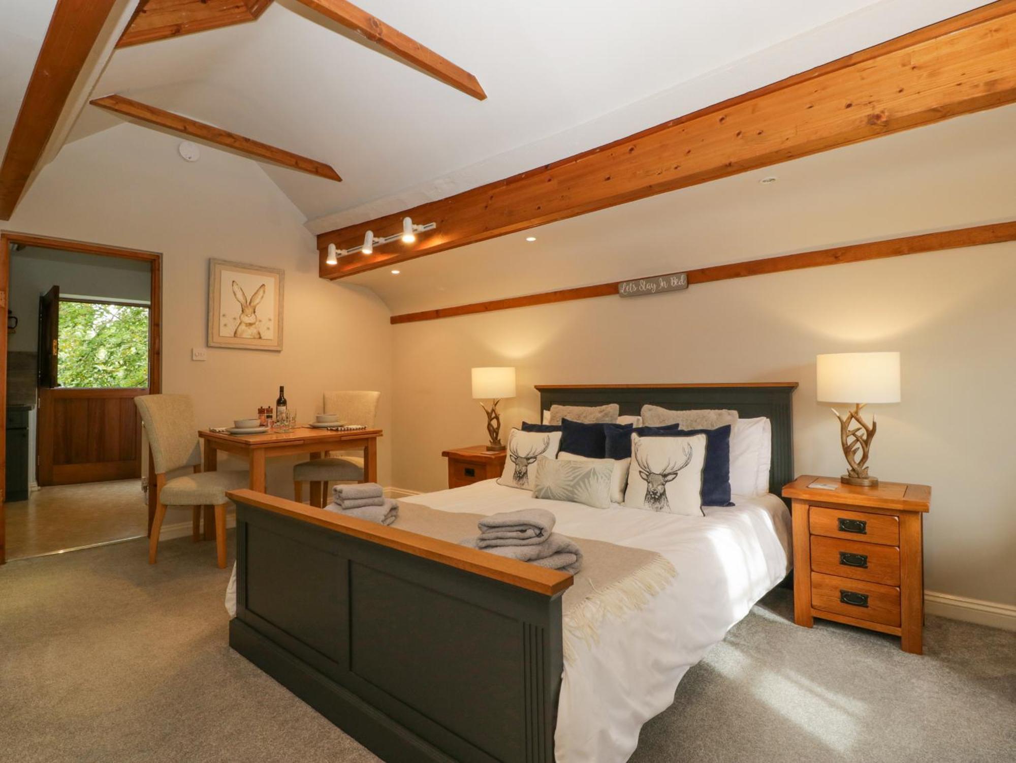 The Coach House Apartment تِوْكيسبوري المظهر الخارجي الصورة
